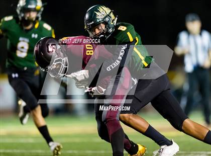 Thumbnail 2 in Royal @ Simi Valley photogallery.
