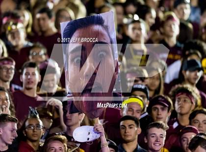 Thumbnail 3 in Royal @ Simi Valley photogallery.