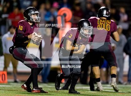Thumbnail 1 in Royal @ Simi Valley photogallery.