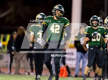 Thumbnail 1 in Royal @ Simi Valley photogallery.