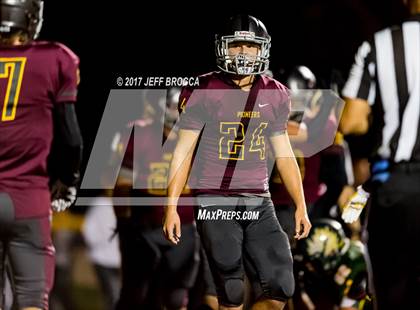 Thumbnail 2 in Royal @ Simi Valley photogallery.