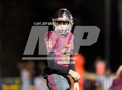 Thumbnail 2 in Royal @ Simi Valley photogallery.