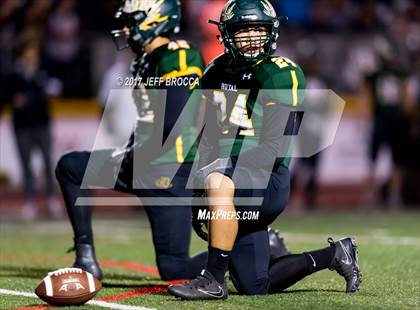 Thumbnail 1 in Royal @ Simi Valley photogallery.