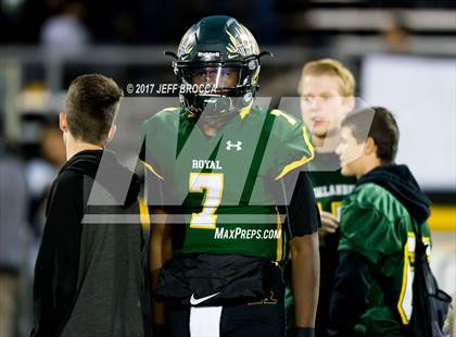 Thumbnail 2 in Royal @ Simi Valley photogallery.