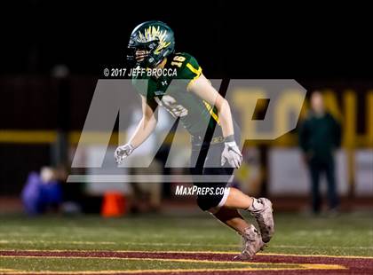 Thumbnail 1 in Royal @ Simi Valley photogallery.