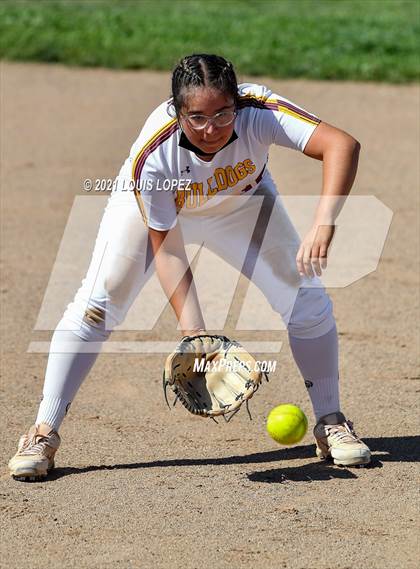 Thumbnail 2 in Diamond Ranch @ West Covina photogallery.