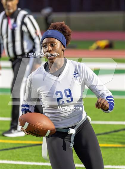 Thumbnail 3 in Grovetown vs. Pace Academy photogallery.