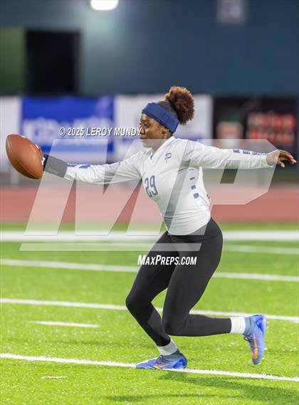 Thumbnail 3 in Grovetown vs. Pace Academy photogallery.