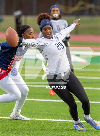 Thumbnail 3 in Grovetown vs. Pace Academy photogallery.