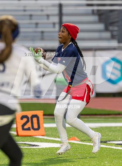 Thumbnail 3 in Grovetown vs. Pace Academy photogallery.