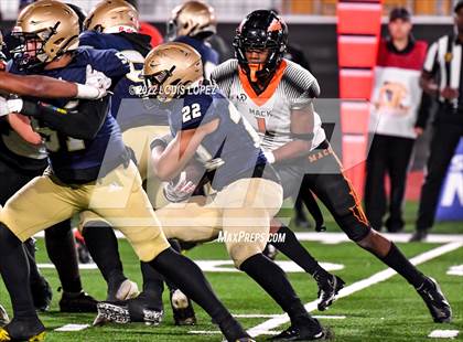 Thumbnail 3 in McClymonds @ Mater Dei Catholic (CIF State DIV 2AA Championship Final) photogallery.
