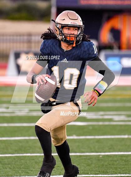 Thumbnail 1 in McClymonds @ Mater Dei Catholic (CIF State DIV 2AA Championship Final) photogallery.