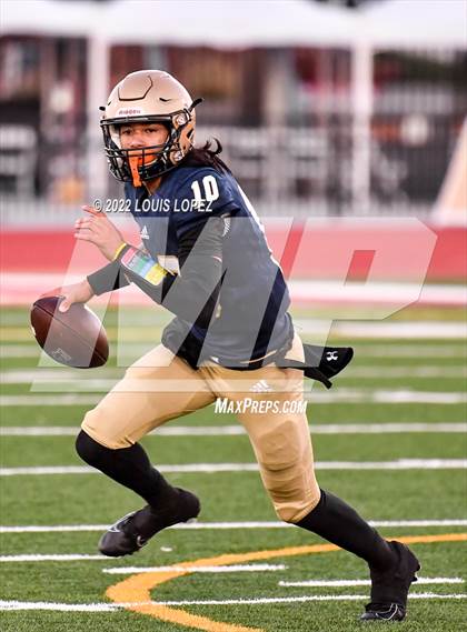 Thumbnail 2 in McClymonds @ Mater Dei Catholic (CIF State DIV 2AA Championship Final) photogallery.
