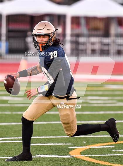 Thumbnail 3 in McClymonds @ Mater Dei Catholic (CIF State DIV 2AA Championship Final) photogallery.