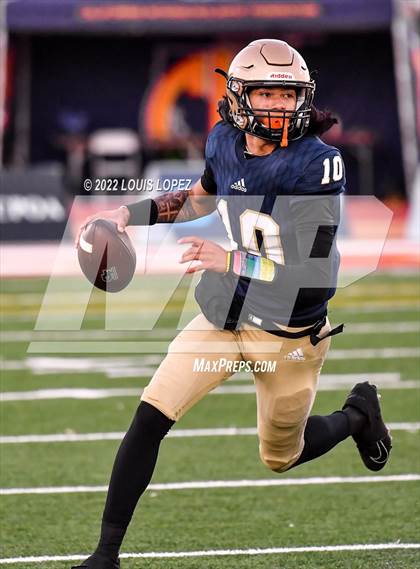 Thumbnail 2 in McClymonds @ Mater Dei Catholic (CIF State DIV 2AA Championship Final) photogallery.