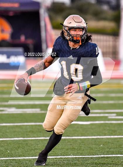Thumbnail 3 in McClymonds @ Mater Dei Catholic (CIF State DIV 2AA Championship Final) photogallery.