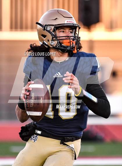 Thumbnail 1 in McClymonds @ Mater Dei Catholic (CIF State DIV 2AA Championship Final) photogallery.