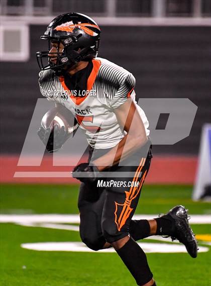 Thumbnail 2 in McClymonds @ Mater Dei Catholic (CIF State DIV 2AA Championship Final) photogallery.