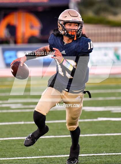 Thumbnail 1 in McClymonds @ Mater Dei Catholic (CIF State DIV 2AA Championship Final) photogallery.
