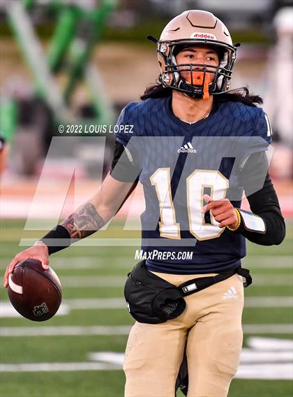Thumbnail 2 in McClymonds @ Mater Dei Catholic (CIF State DIV 2AA Championship Final) photogallery.