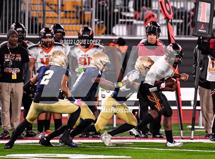 Thumbnail 2 in McClymonds @ Mater Dei Catholic (CIF State DIV 2AA Championship Final) photogallery.