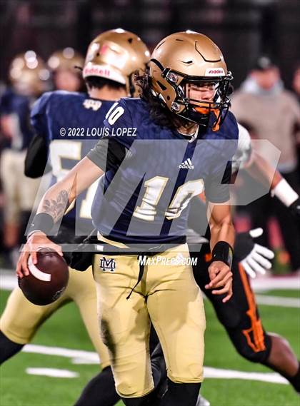 Thumbnail 2 in McClymonds @ Mater Dei Catholic (CIF State DIV 2AA Championship Final) photogallery.