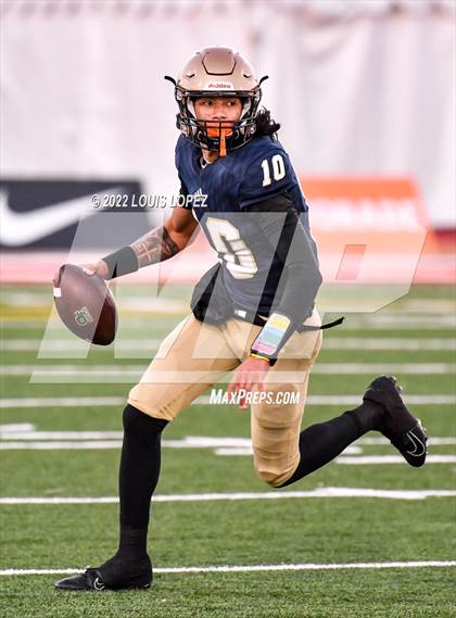 Thumbnail 1 in McClymonds @ Mater Dei Catholic (CIF State DIV 2AA Championship Final) photogallery.