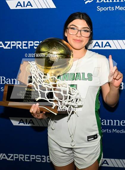 Thumbnail 2 in Miami vs. Arizona Lutheran Academy (AIA 2A Final - Awards) photogallery.