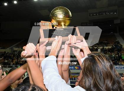 Thumbnail 2 in Miami vs. Arizona Lutheran Academy (AIA 2A Final - Awards) photogallery.