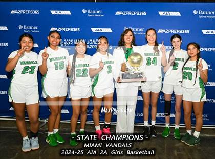 Thumbnail 3 in Miami vs. Arizona Lutheran Academy (AIA 2A Final - Awards) photogallery.