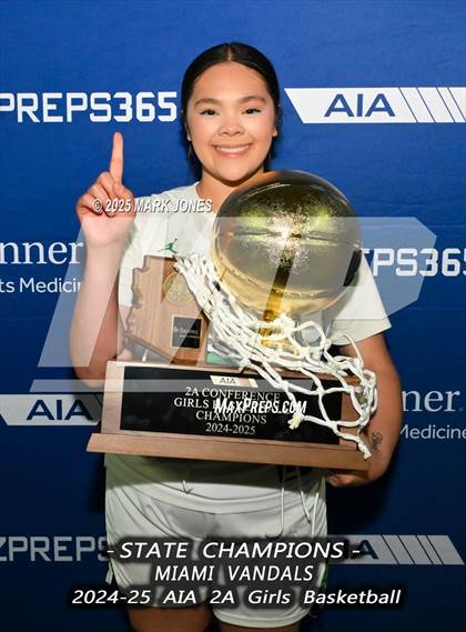 Thumbnail 2 in Miami vs. Arizona Lutheran Academy (AIA 2A Final - Awards) photogallery.