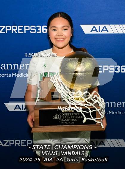 Thumbnail 3 in Miami vs. Arizona Lutheran Academy (AIA 2A Final - Awards) photogallery.