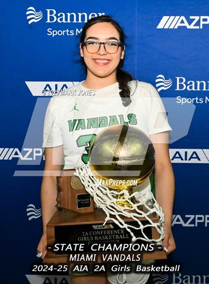 Thumbnail 3 in Miami vs. Arizona Lutheran Academy (AIA 2A Final - Awards) photogallery.