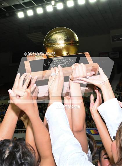 Thumbnail 1 in Miami vs. Arizona Lutheran Academy (AIA 2A Final - Awards) photogallery.