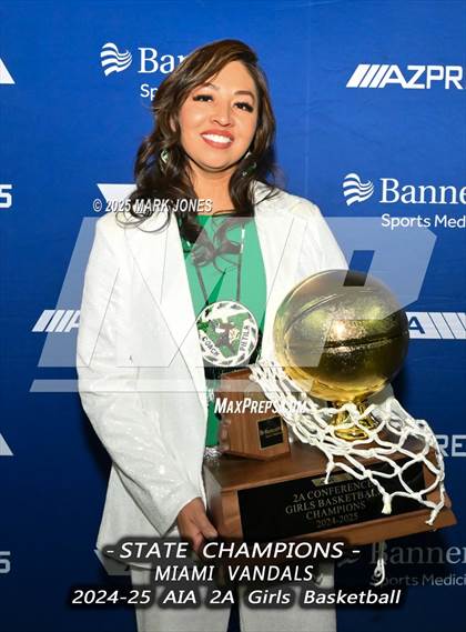 Thumbnail 3 in Miami vs. Arizona Lutheran Academy (AIA 2A Final - Awards) photogallery.