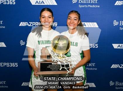 Thumbnail 2 in Miami vs. Arizona Lutheran Academy (AIA 2A Final - Awards) photogallery.