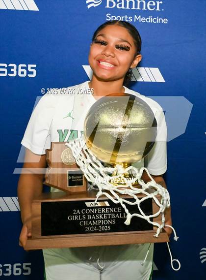 Thumbnail 1 in Miami vs. Arizona Lutheran Academy (AIA 2A Final - Awards) photogallery.