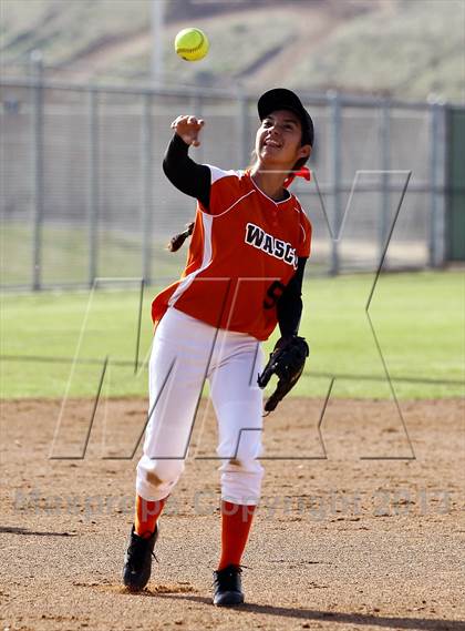 Thumbnail 3 in Arvin vs Wasco (Mira Monte Invitational) photogallery.