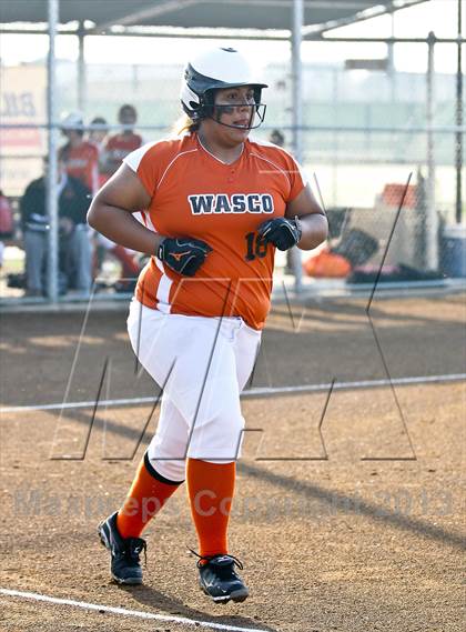 Thumbnail 3 in Arvin vs Wasco (Mira Monte Invitational) photogallery.