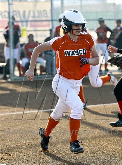 Thumbnail 1 in Arvin vs Wasco (Mira Monte Invitational) photogallery.