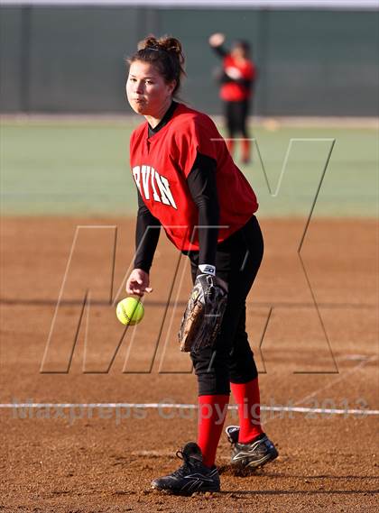 Thumbnail 3 in Arvin vs Wasco (Mira Monte Invitational) photogallery.