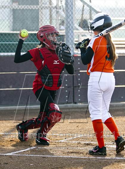 Thumbnail 2 in Arvin vs Wasco (Mira Monte Invitational) photogallery.