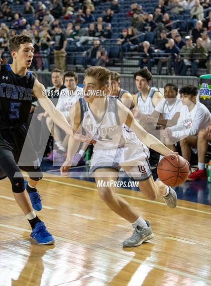 Thumbnail 3 in Curtis vs. Union (WIAA 4A Quarterfinal)  photogallery.