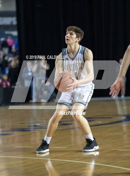 Thumbnail 1 in Curtis vs. Union (WIAA 4A Quarterfinal)  photogallery.