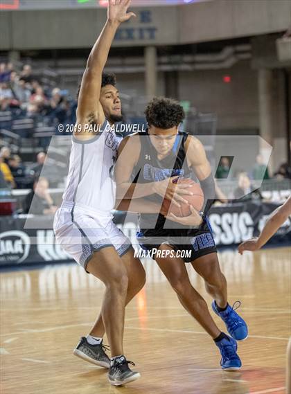 Thumbnail 3 in Curtis vs. Union (WIAA 4A Quarterfinal)  photogallery.
