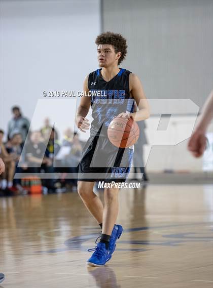 Thumbnail 1 in Curtis vs. Union (WIAA 4A Quarterfinal)  photogallery.