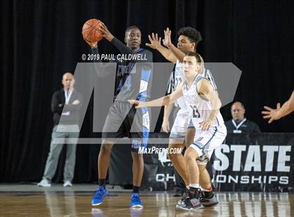 Thumbnail 2 in Curtis vs. Union (WIAA 4A Quarterfinal)  photogallery.
