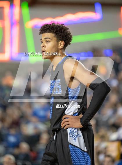 Thumbnail 2 in Curtis vs. Union (WIAA 4A Quarterfinal)  photogallery.