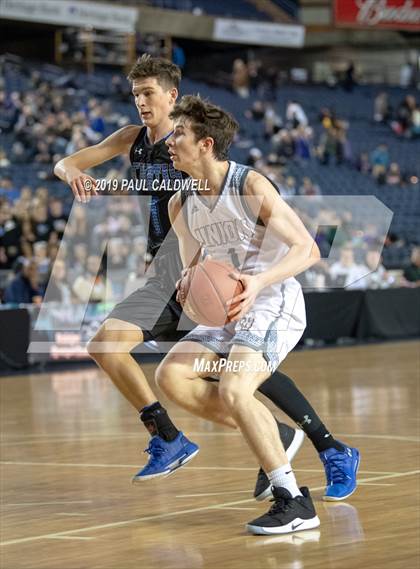 Thumbnail 1 in Curtis vs. Union (WIAA 4A Quarterfinal)  photogallery.