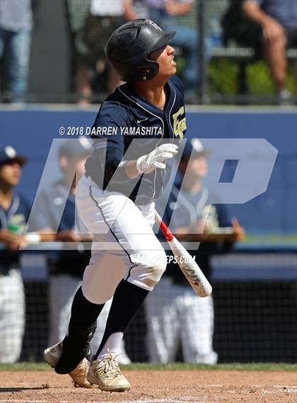 Thumbnail 2 in De La Salle vs. Elk Grove photogallery.